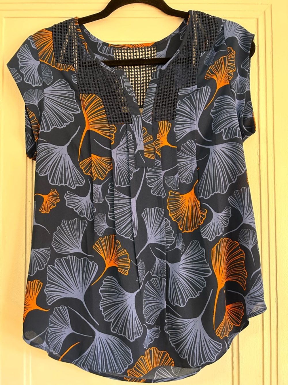 Daniel Rainn Navy Blouse with Orange & Light Blue Petite Medium NWT